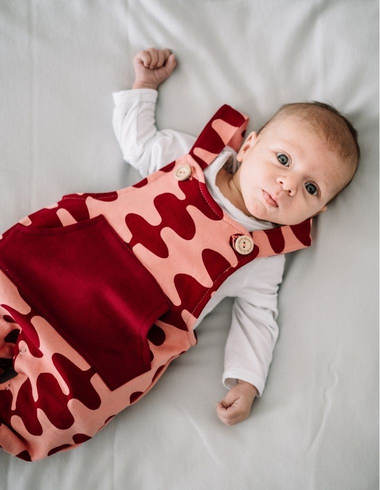 Baby Overall &quot;Andrea&quot; in organic cotton certified in pink and burgundy