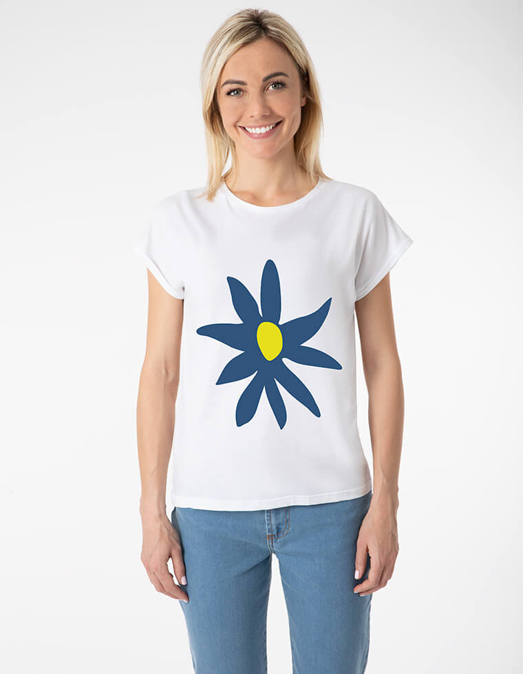 Eco-friendly women's T-shirt in eucalyptus fibre