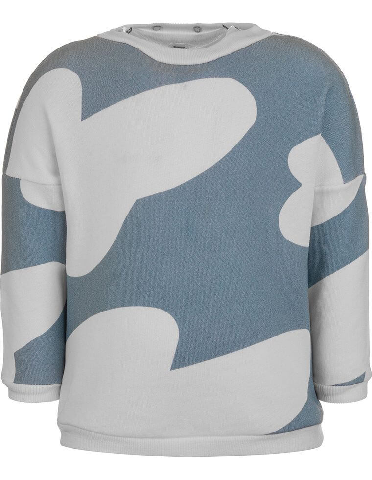 Suli Sweatshirt aus Bio-Baumwolle - hellblau mit Wolkenmuster
