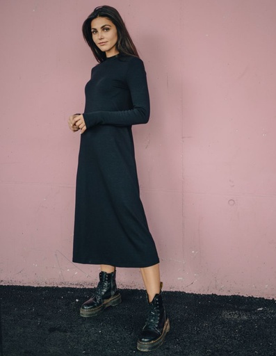 [WMDR029-010000-FW23] Violetta Kleid aus Buchenholzfasern - schwarz
